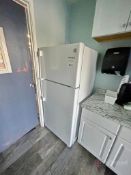 GE Refrigerator / Freezer