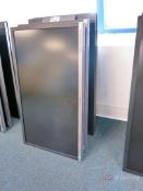 (4) Samsung 28