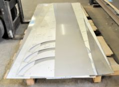 Lot-Various 16-ga, 18-ga, 2B and #4, Stainless Steel Cut Sheets on (1) Pallet