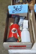 Universal Tool Pneumatic Pop Rivet Gun in (1) Box