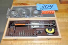 Mahr Millimess Dial Bore Gage Set with Case