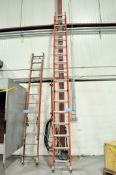 Cuprum Pro 32' Fiberglass Extension Ladder