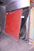 Lot-Various Portable Welding Curtains