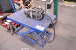 No Name 550-Lbs. Capacity Hydraulic Scissor Lift Table