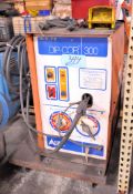 Airco Model DIP-COR 300, 300-Amp Capacity Arc Welder, Portable