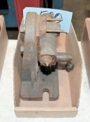 Tail Stock in (1) Box