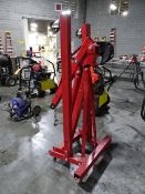 Strongway Hydraulic Engine Hoist