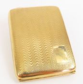 A 9ct gold vesta case, Ollivant & Botsford, with e