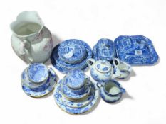 Spode's Italian pattern veg dish and cover, small