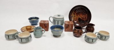 Pair of Art Deco cube-shaped teapots made by G. Clews & Co. Ltd. Tunstall enriched in brown glaze,