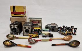 Brownie box camera by Kodak, a 6-20 Brownie in original box, a Olympus D Zuko camera in case, serial