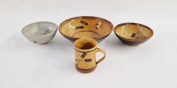 Chris Harries (1901-1971) for Coldstone Kiln pottery slipware bowl with wheat sheaf decoration on