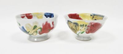 Janice Tchalenko (1942-2018) for Dartington Pottery, pair of 'Poppy' pattern footed bowls, pottery