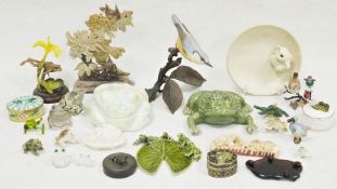 Assortment of collectables mostly relating to frogs and other animals, to include ceramic models,