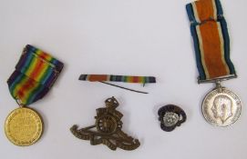 WWI war and victory medals awarded to '21554, Pte. A. Hendrie, Camerons'. WWI ribbon bar, boxed WWII