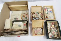 GB, British Empire & World: Box with mostly mint/used definitives and commemoratives of QV to KGVI
