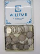 Dutch silver coins (.700) combined weight 362 grams, consisting of: 1 x 1931 One Gulden, 14 x 2 1/
