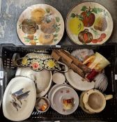 Midwinter Stylecraft 'Wild Geese' series lidded tureen, a vegetable bowl and serving dish, a Royal