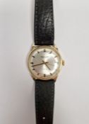 Gent's mid 20th century 9ct gold Waltham Incabloc wristwatch with bar batons and subsidiary calendar
