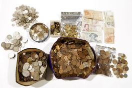 Large quantity of various coins (1 tin)