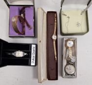 Vintage ladies 9ct gold cased Avia wristwatch, 17 jewel manual wind movement, together with a