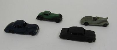 Dinky Toys diecast model cars to include 36b Bentley coupe, 39f Studebaker - dark blue body, Ford