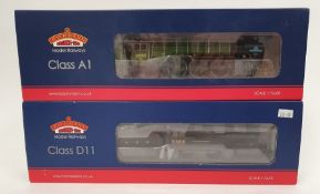 Two boxed Bachmann Branch-line model railway 1:76/00 gauge locomotives and tenders to include 31-137