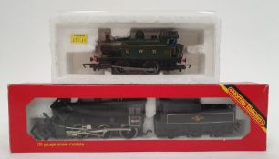 Two Hornby 00 gauge locomotives to include Boxed No R857 Ivatt Class 2 2-6-0 BR black locomotive and