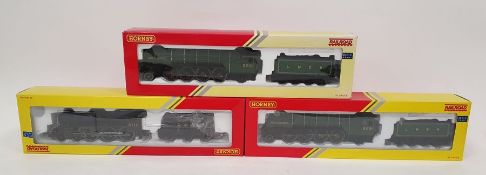 Three boxed Hornby 00 guage locomotives and tenders to include 2 X R3171 Class P2 Cock O The North