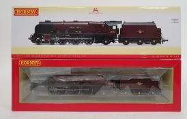 Hornby R3555 00 gauge locomotive and tender, Late BR 4-6-2 '46256' Princess coronation class 'Sir
