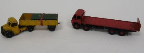 Dinky diecast model cars to include Supertoys 571 Coles mobile crane, 14a B.E.V. Truck, 430 Commer