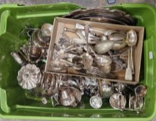 Extensive collection of silver-plated wares to include toastracks, trays, flatware, etc (1 box)