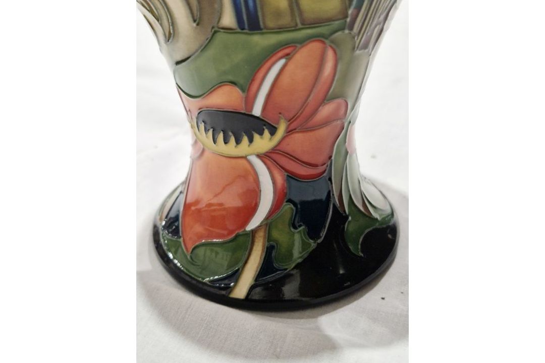 Moorcroft inverted baluster vase and cover, circa 2006, printed and painted marks, tubelined with - Image 13 of 15