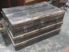 Metal-bound wooden travelling steamer trunk of rectangular form, with two metal handles, 42cm high x