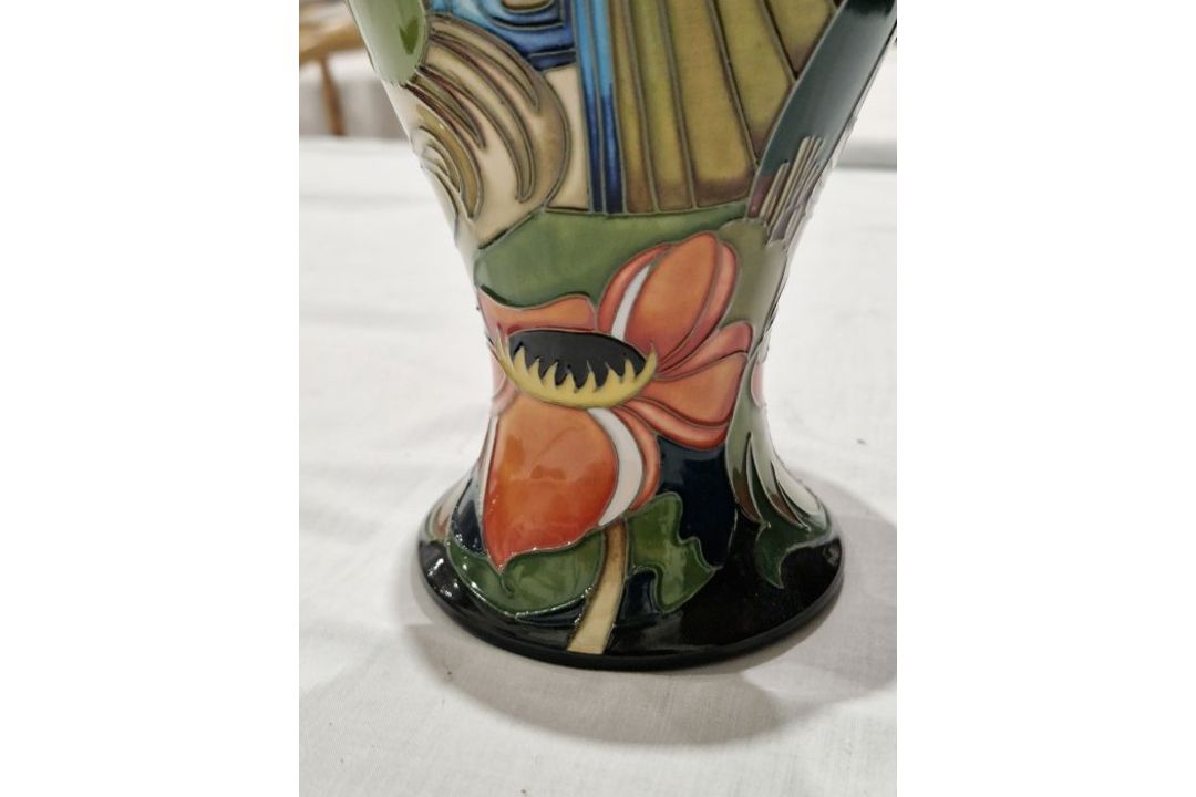 Moorcroft inverted baluster vase and cover, circa 2006, printed and painted marks, tubelined with - Image 7 of 15