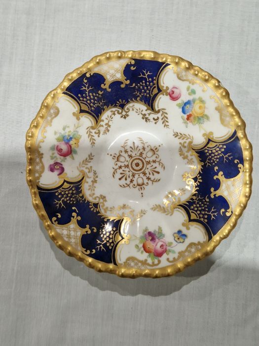 Group of English and continental 19th/early 20th century porcelain tea and coffee cups and - Image 13 of 22