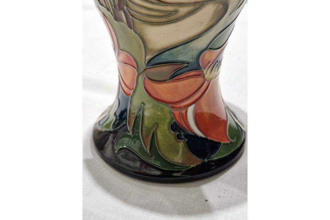 Moorcroft inverted baluster vase and cover, circa 2006, printed and painted marks, tubelined with - Image 11 of 15