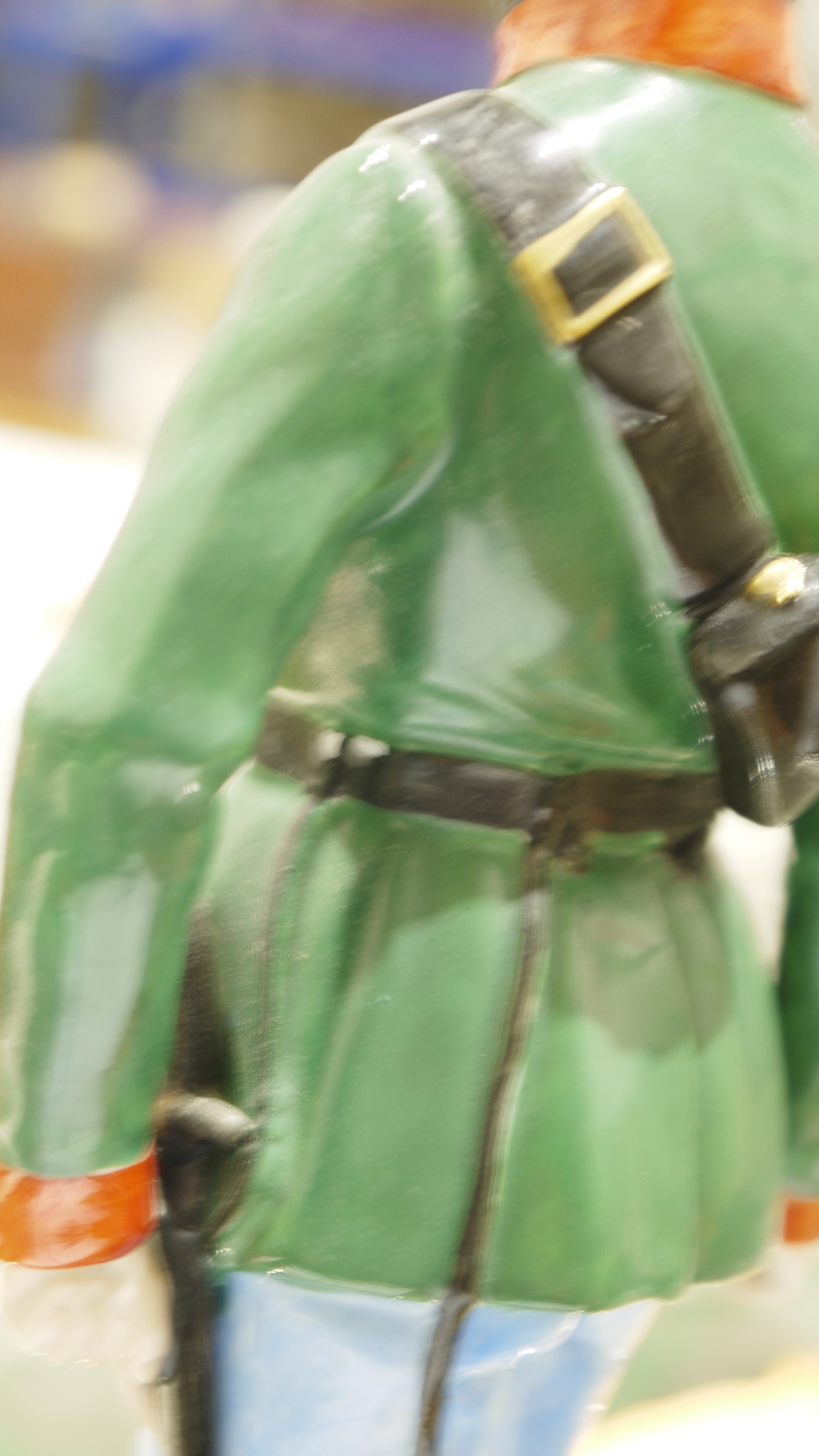 Dresden porcelain figure of a rifleman from the 60th Regiment, circa 1900, printed blue marks, - Image 5 of 9