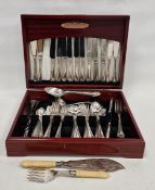 Set of Cooper Ludlam EPNS table flatware, thread and shell pattern, for six persons, pair of cream