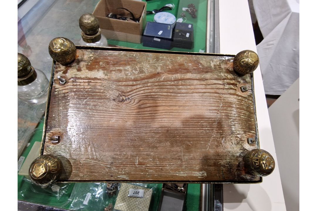 Late Victorian/early Edwardian brass inkstand with two brass-topped glass inkwells, flanked by a - Image 7 of 10