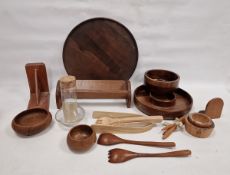 Box of carved wood and treen including bookends, a table-top bookshelf, a Tropic Art (Brazil) lazy