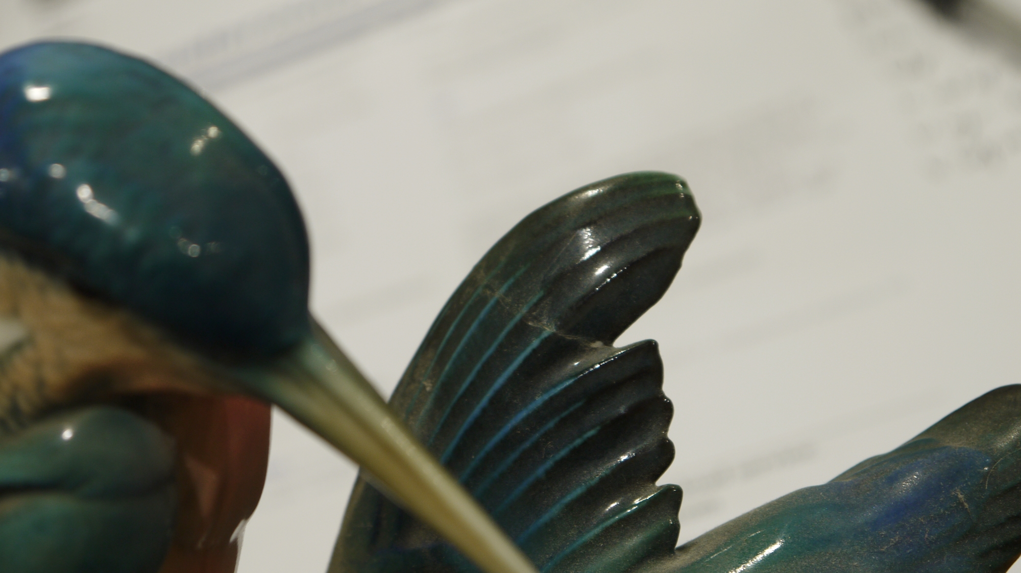 Collection of Karl Ens porcelain models of birds, including kingfishers, parrots and owl, printed - Image 12 of 26