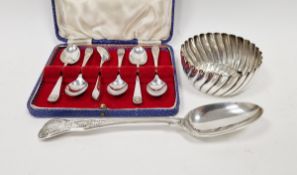 Victorian silver tablespoon, fiddle, thread and shell pattern, with small crest, London 1855, a