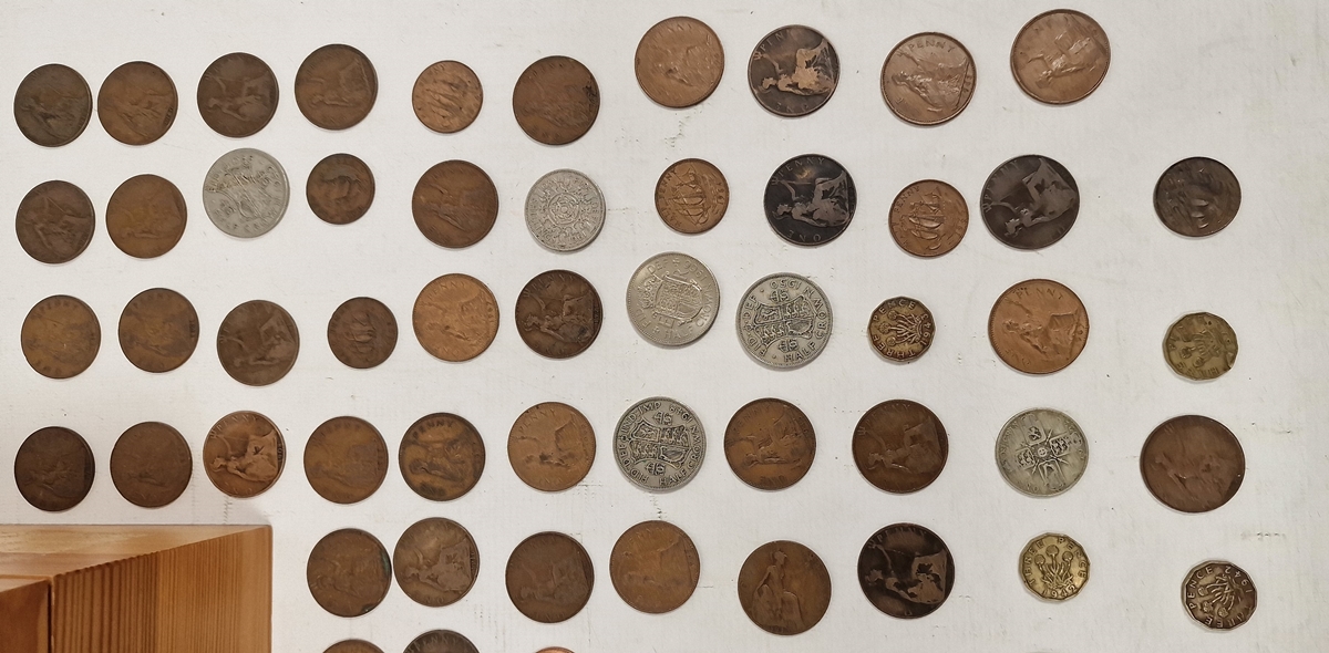 Box of early 20th century British coinage, predominantly 1930's-50's George VI one pennies - Image 5 of 5