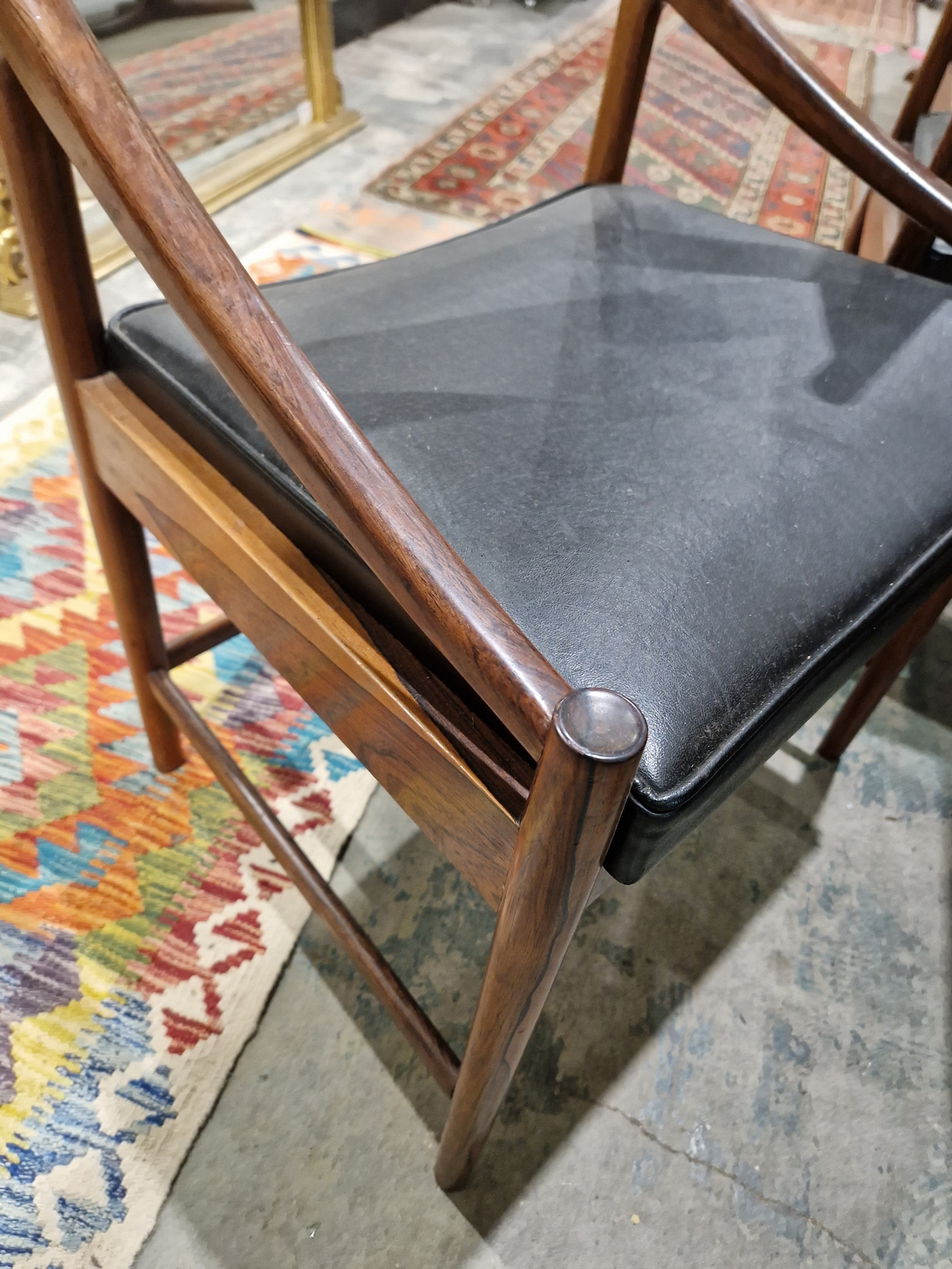 20th century McIntosh rosewood dining room suite, comprising an extending dining table with integral - Image 29 of 32