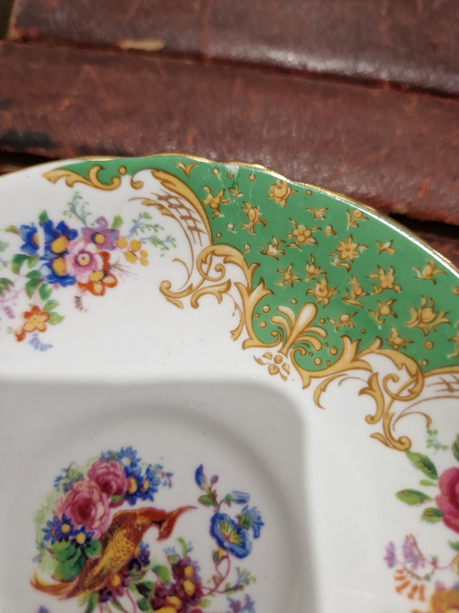 Paragon bone china Rockingham Green pattern part dinner service, printed black marks, comprising a - Image 5 of 14