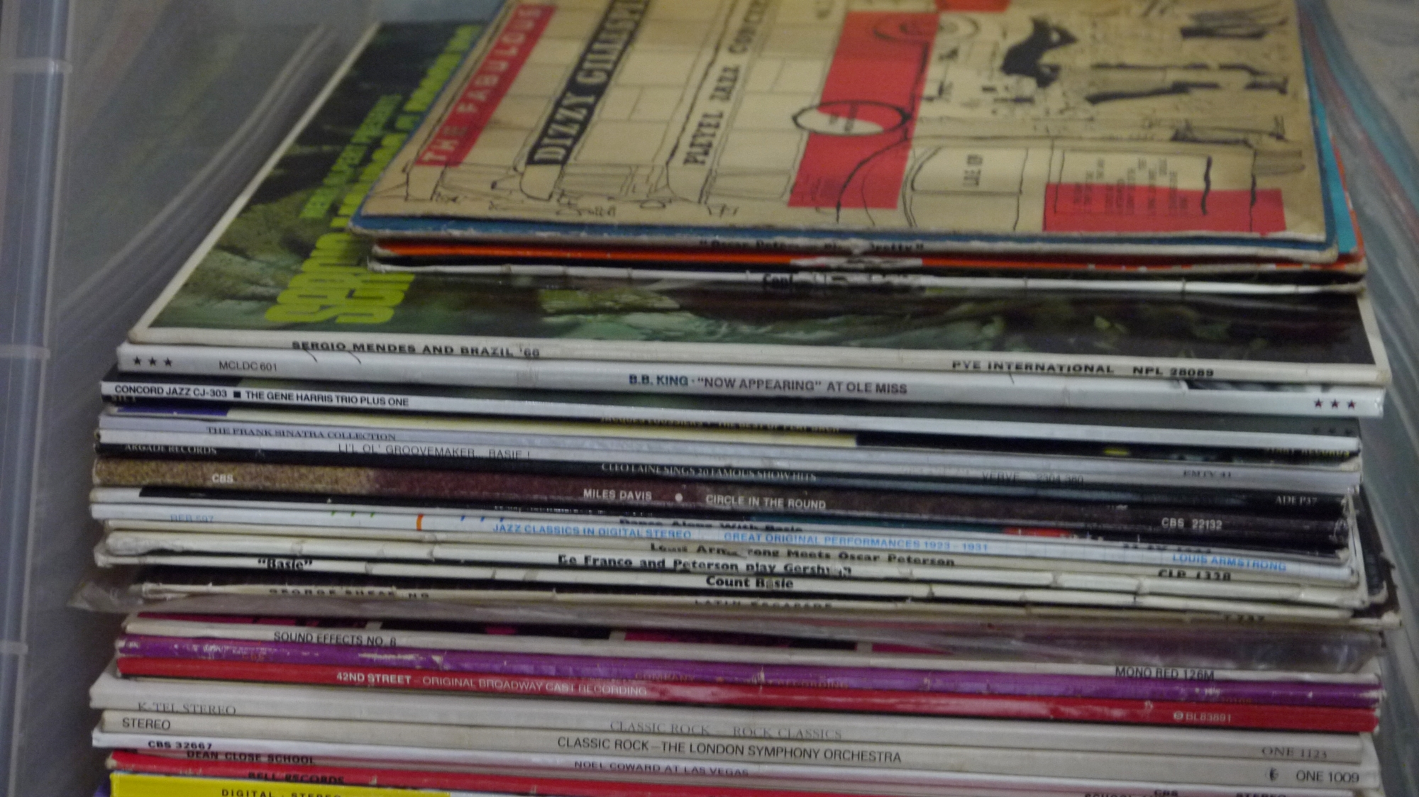 Large quantity of vinyl LPs mainly Jazz with some musicals and classical including Jaques - Image 5 of 6