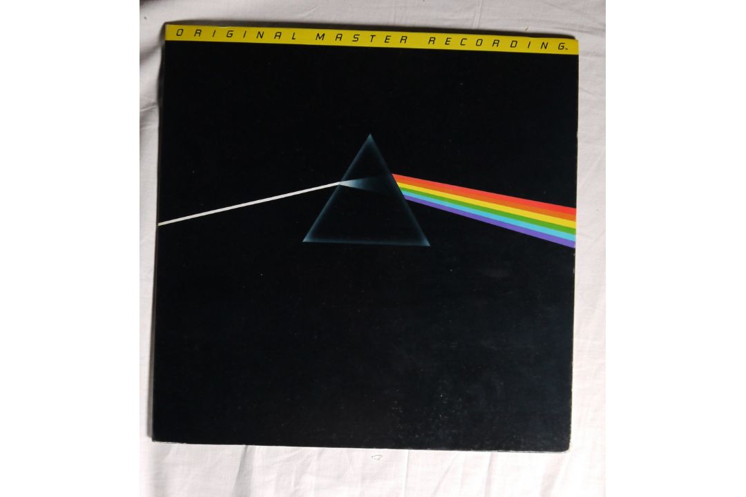 Pink Floyd 'Dark Side of the Moon', original master recording MFSL 1-017, gatefold with original - Image 1 of 4