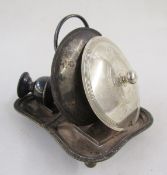 Silver bottle stand in form of a knife box,  with gadroon border and handle, London 1931, some