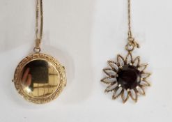 9ct gold pendant with fine chain link necklace and another set garnet with flowerhead (2)